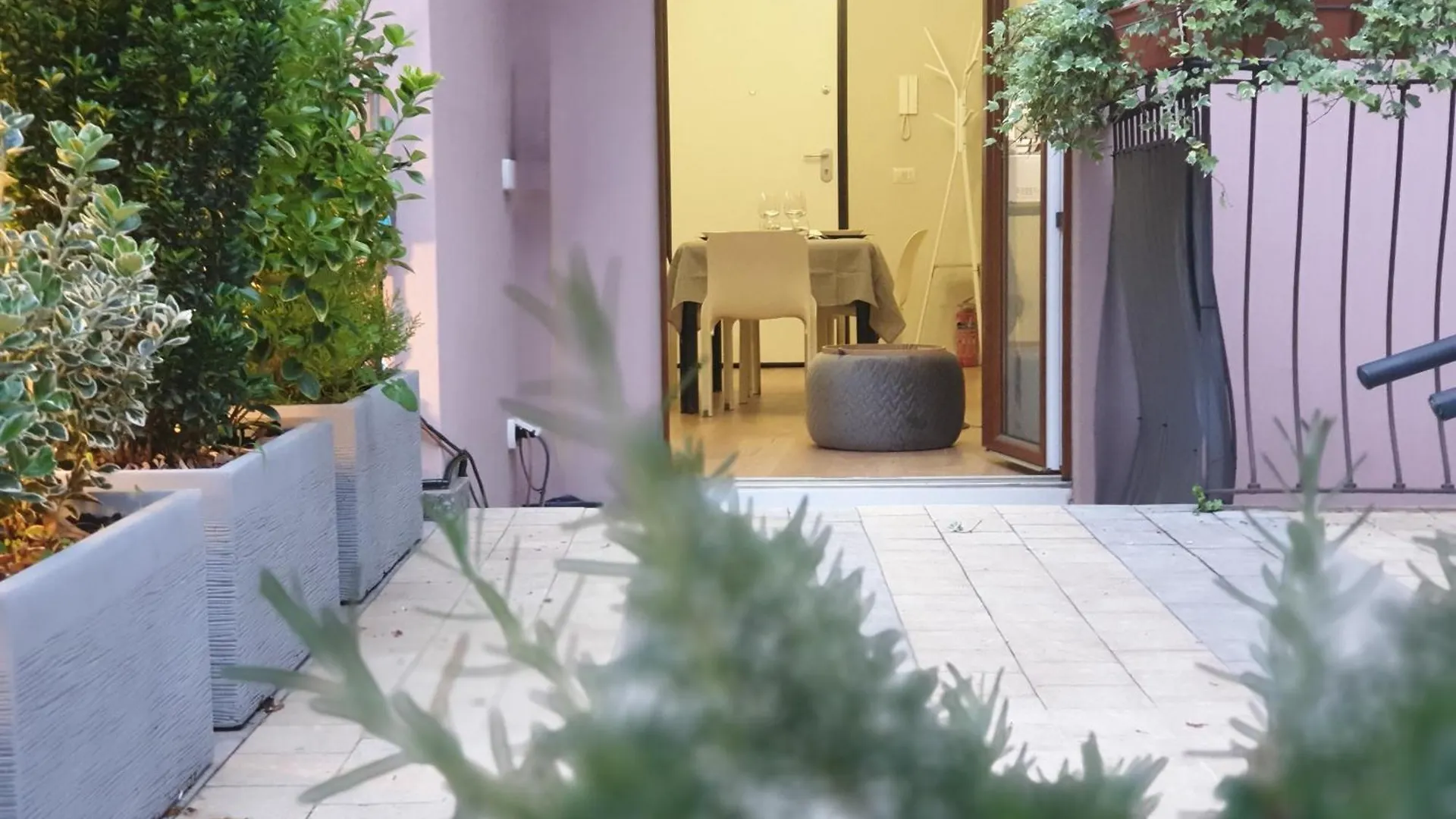 Terrace Charming In Milano Centrale 0*, Milan