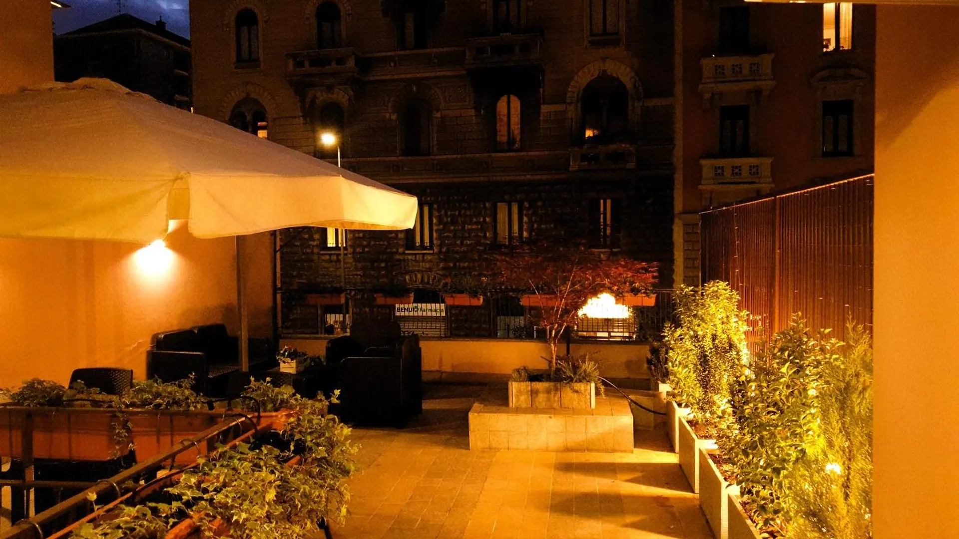 Apartment Terrace Charming In Milano Centrale